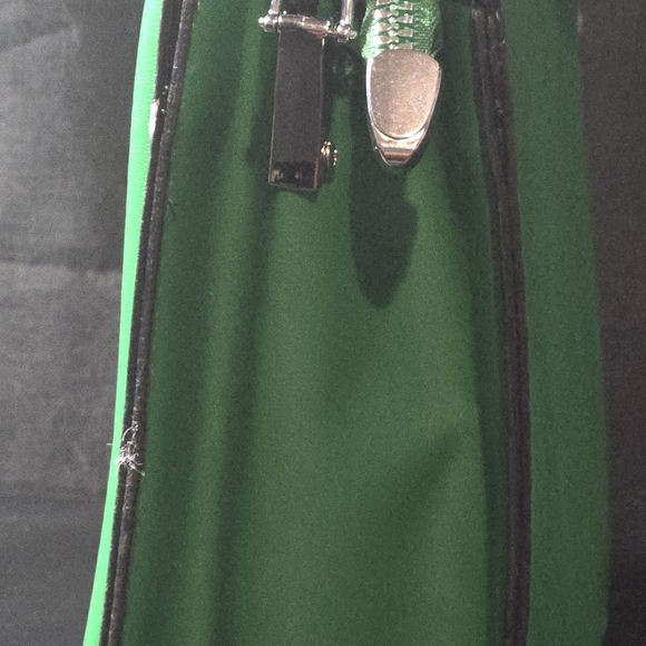 STEVE MADDEN BEVELYN SATCHEL CROSSBODY BAG W AIR POD CASE GREEN CHANGEABLE STRAP - Picture 3 of 13